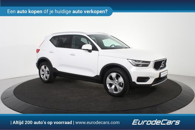 Volvo XC40 1.5 T2 Momentum *1ste Eigenaar*Leer*Navigatie*Stoelverwarming*Camera*