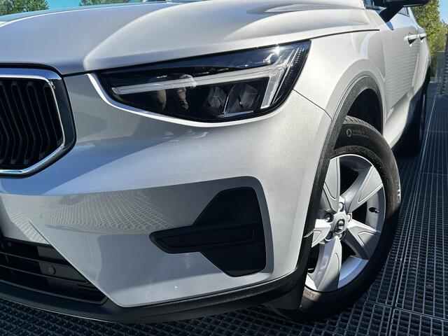 Volvo XC40 1.5 T2 Essential Cruise control, Climate control singel, Sensus Navigatie, Park assist voor + achter, Apple car Play Android auto DAB+ 1e eigenaar