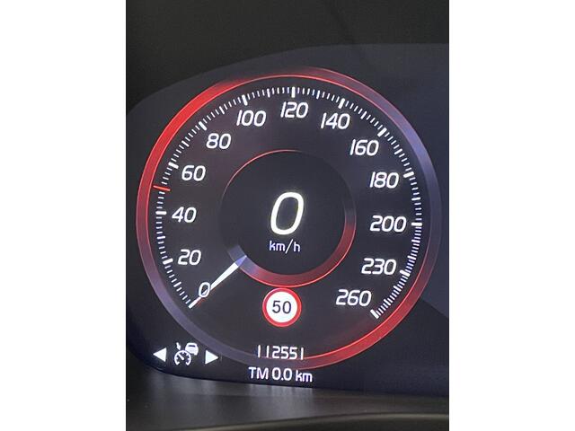 Volvo XC40 1.5 T5 Plug-in hybrid Ultimate Dark