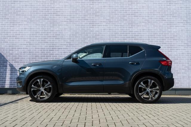 Volvo XC40 1.5 T5 Recharge Inscription Expression | Plug-in Hybrid (PHEV) | Achteruitrijcamera | Parkeersensoren | Harman Kardon Audio | Elektrische Achterklep | Navigatie | Apple Carplay | Android Auto