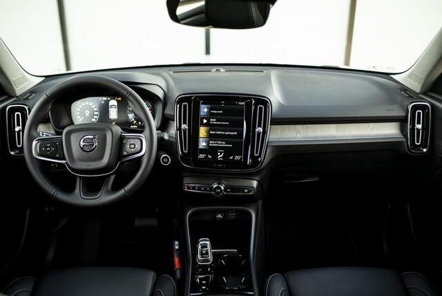 Volvo XC40 1.5 T2 Inscription | Standkachel | Leer | Parkeercamera | Stoel/Stuurverwarming | Adaptive Cruise Control |