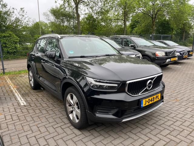 Volvo XC40 1.5 T3 MOMENTUM PRO **LEES TEKST**