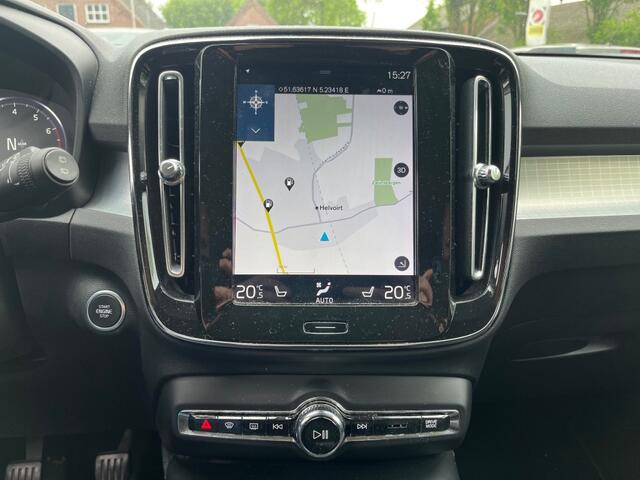 Volvo XC40 1.5 T3 MOMENTUM PRO **LEES TEKST**