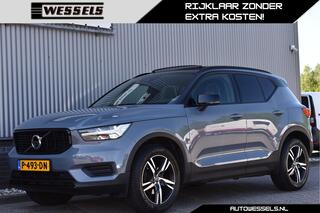 volvo-xc40-1.5-t2-r-design-panorama