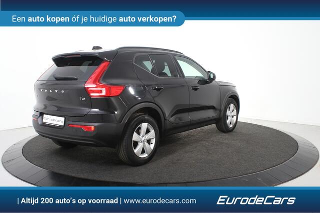 Volvo XC40 1.5 T2 Momentum Core Automaat *1ste Eigenaar*Navigatie*PDC*