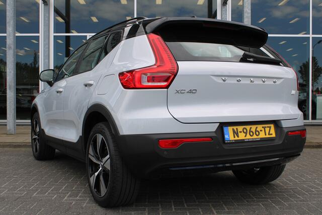 Volvo XC40 Recharge P8 408PK AWD R-Design | Adapt. Cruise | BLIS | Keyless Entry | El. Trekhaak | PDC Achter | El. Achterklep | Nubuck bekleding |