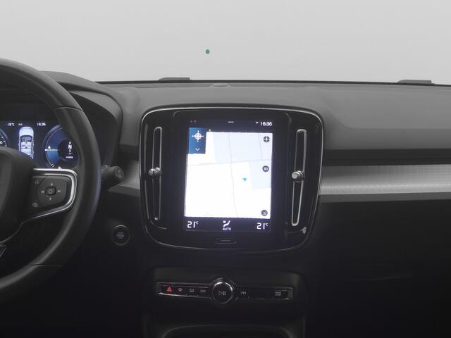 Volvo XC40 1.5 T4 Recharge Inscription Expression | CAMERA | KEYLESS