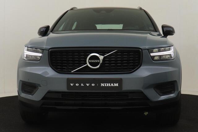 Volvo XC40 T4 RECHARGE R-DESIGN -POWER-SEATS|CAMERA|BLIS|CLIMATE|KEYLESS