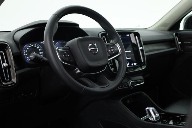 Volvo XC40 1.5 T5 Plug-in hybrid Ultimate Dark | SOH 95.4% | Pano | Bliss | Stoel-Stuurverw. | Memory+Leder | 360*+PDC | Adapt. Cruise | Harman Kardon | Keyless | NAV+Carplay V
