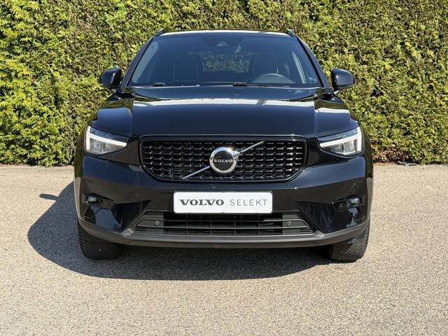 Volvo XC40 T4 Plug-in hybrid Plus Dark | Trekhaak | H&K Audio | BLIS | Elektr. stoel