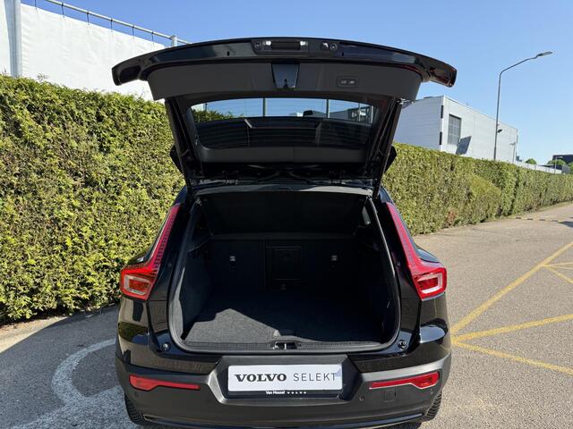 Volvo XC40 T4 Plug-in hybrid Plus Dark | Trekhaak | H&K Audio | BLIS | Elektr. stoel