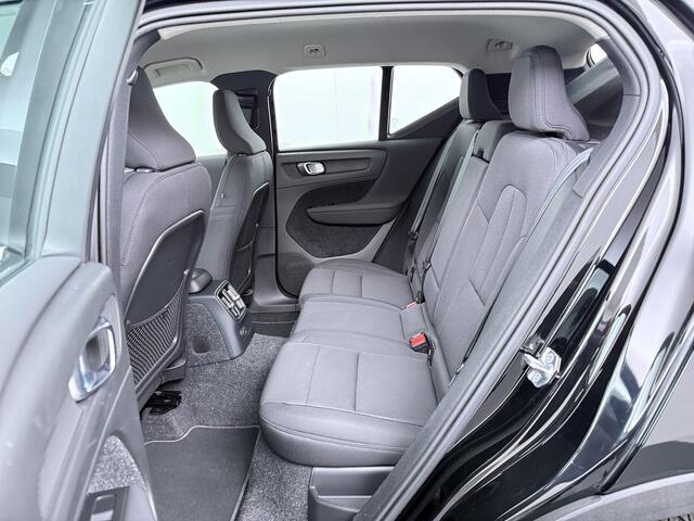 Volvo XC40 1.5 T5 Recharge 262pk Inscription Expression | Elek. achterklep | Adapt. Cruise | Dodehoek detectie | Apple carplay & Android auto | All-Season banden |