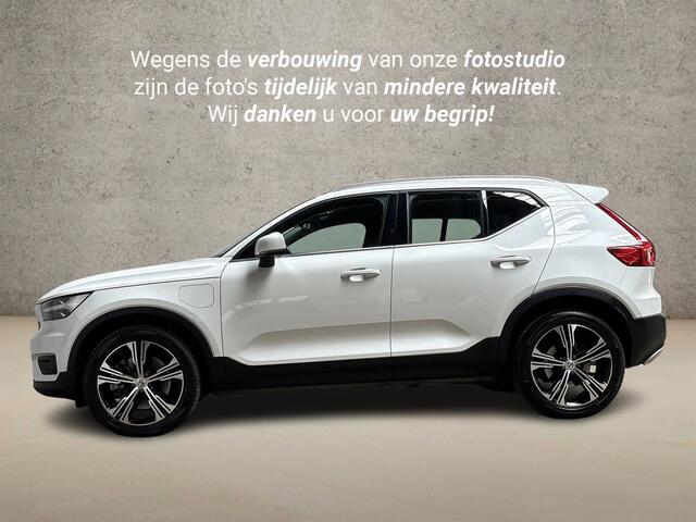 Volvo XC40 1.5 T5 Twin Engine Inscription 252Pk Automaat (APPLE CARPLAY, GROOT NAVI, LEDER, GETINT GLAS, SPORTSTOELEN, LANE ASSIST, KEYLESS, NIEUWSTAAT)