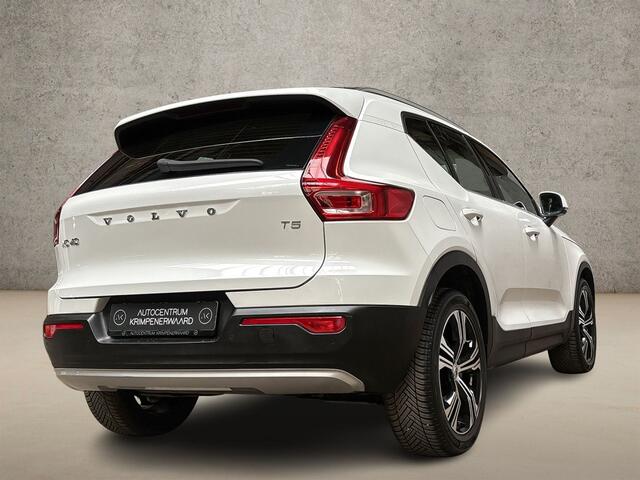 Volvo XC40 1.5 T5 Twin Engine Inscription 252Pk Automaat (APPLE CARPLAY, GROOT NAVI, LEDER, GETINT GLAS, SPORTSTOELEN, LANE ASSIST, KEYLESS, NIEUWSTAAT)