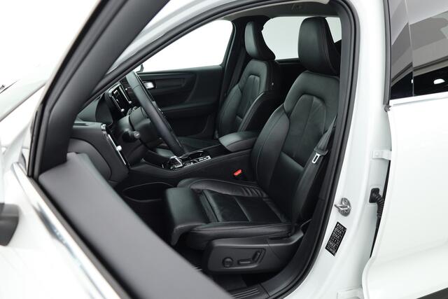 Volvo XC40 1.5 T4 Plug-in hybrid Plus Bright | SOH 97.4% |parelmoer wit | Keyless | Camera | Apple CarPlay | Harman Kardon | Stoel-Stuurverw. | Memory R