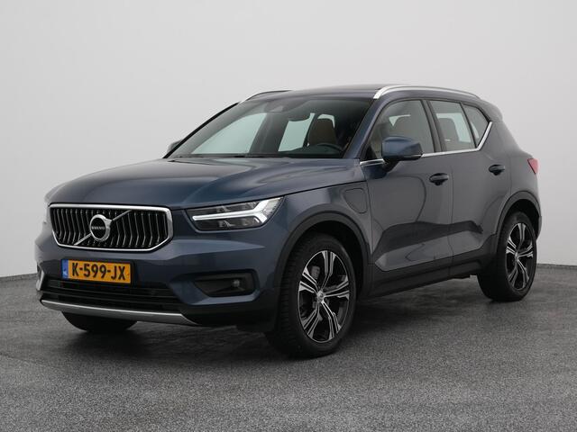 Volvo XC40 1.5 T5 Recharge R-Design | PANO | ADAPTIVE | STOEL- EN STUURVERW. | TREKHAAK