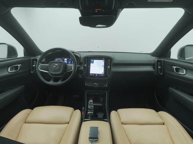 Volvo XC40 1.5 T5 Recharge R-Design | PANO | ADAPTIVE | STOEL- EN STUURVERW. | TREKHAAK