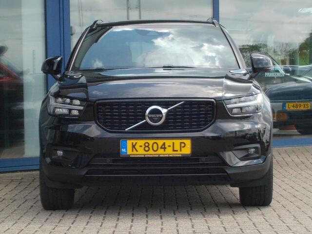 Volvo XC40 1.5 T3 R-Design, Harman Kardon / Elektr. Schuifdak / Camera 360 / 19' Sportvelgen