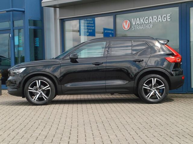 Volvo XC40 1.5 T3 R-Design, Harman Kardon / Elektr. Schuifdak / Camera 360 / 19' Sportvelgen