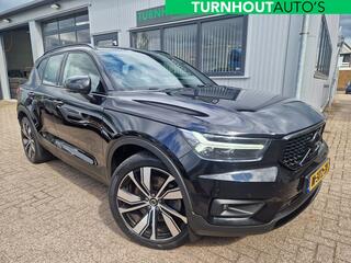 volvo-xc40-t4-recharge-r-design-pan