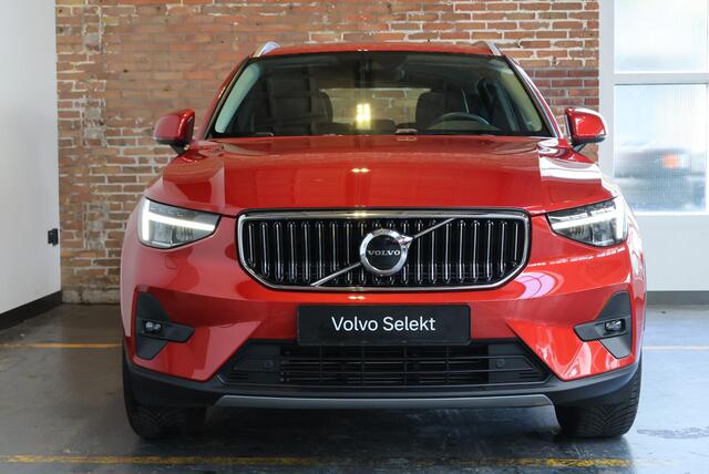 Volvo XC40 T5 Recharge Plus Bright | Harman Kardon Premium Audio | Lederen Bekleding | Stoelverwarming | Parkeersensoren voor + achter | Parkeercamera | Navigatie | Adaptive Cruise Control |