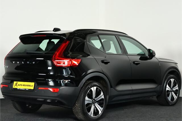 Volvo XC40 Single Motor Core 69 kWh / Google / CarPlay / Camera / Trekhaak