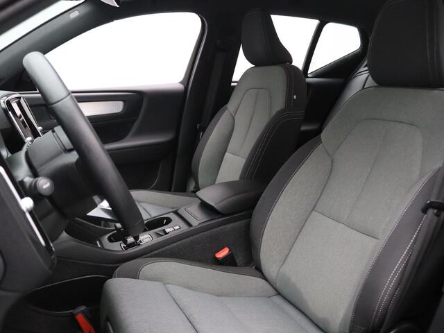 Volvo XC40 T2 Core 130pk Camera | Cruise | Navi | Parkeersens. v+a