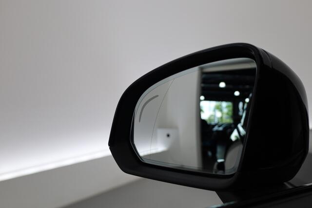 Volvo XC40 Single Motor Plus 69 kWh | SOH 94.4% | Adapt. Cruise | Keyless | Stoel-Stuurverw. | All Season | Camera | 19"