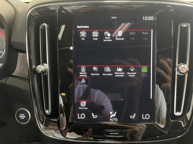 Volvo XC40 1.5 T4 Plug-in hybrid Ultimate Dark Trekhaak 1500kg/ Pano/ Adapt. Cruise/ Stoel en stuurverwarming