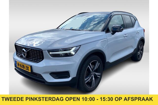 Volvo XC40 1.5 T5 Recharge R-Design 262pk / Full option! / Trekhaak / Panoramadak / 360Camera / Harman Kardon / 19'' / Stoel+Stuurverwarming / CarPlay / Dodehoek / DAB / Cruise Control