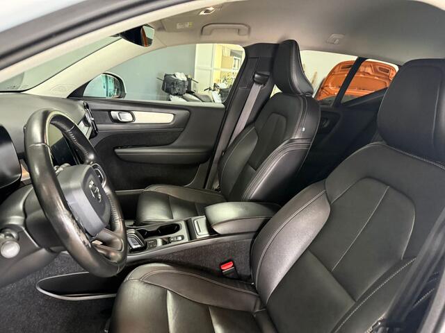 Volvo XC40 1.5 T3 Momentum | Leder | Elektr. Trekhaak | BLISS