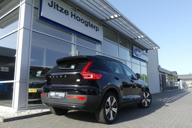Volvo XC40 Recharge Core 70 kWh WINTER PACK, CRUISE, CLIMA, NAVI, CAMERA, PDC V&A, APPLE CARPLAY/ANDOIRD AUTO, STANDKACHEL, 48.401KM
