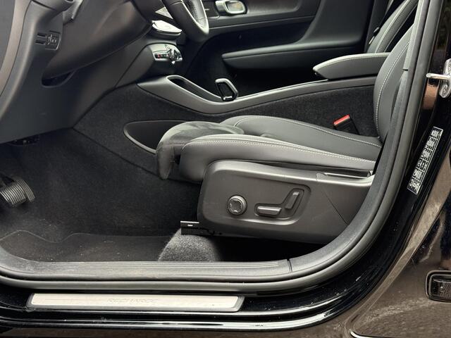 Volvo XC40 T5 Recharge Inscription | Blis | Keyless | Elektrische stoelen | AppleCarplay | Harman Kardon audio | Pano dak | Bluetooth | Parkeer camera |