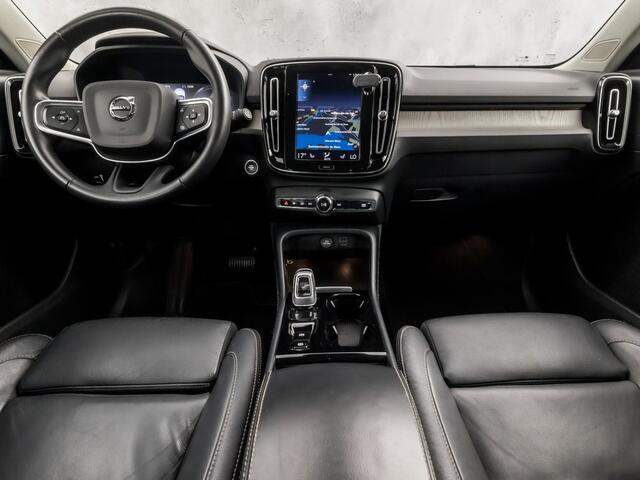 Volvo XC40 1.5 T5 Recharge Inscription 262PK Automaat (APPLE CARPLAY, GROOT NAVI, LEDER, CAMERA, STUUR/STOELVERWARMING, SPORTSTOELEN, TREKHAAK, KEYLESS, NIEUWE APK, NIEUWSTAAT)
