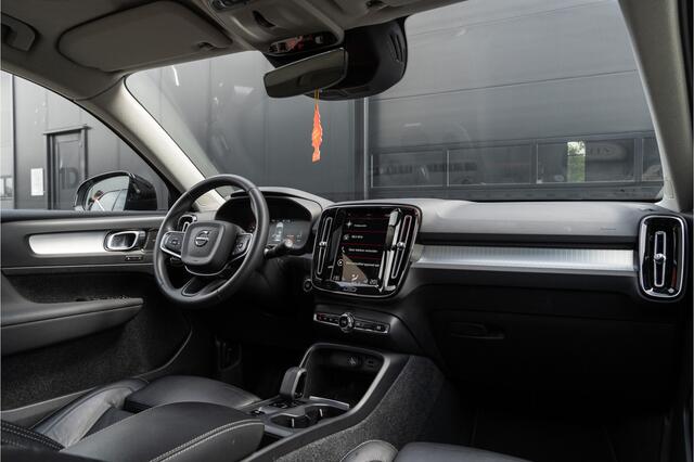 Volvo XC40 1.5 T4 Recharge R-Design | Hybrid | Keyless | Pano | Camera | Harman Kardon | Lane Assis | Front Assis | Apple Carplay