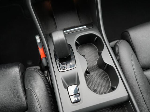Volvo XC40 1.5 T4 Plug-in hybrid Core Bright incl wegklapbaare trekhaak | Electr.bedienb wegklapbare trekhaak | Apple Carplay | Navigatie | Achteruitrij camera | Parkeersensoren achter | Start/stop | Wifi | Spraakbediening | Connected services |