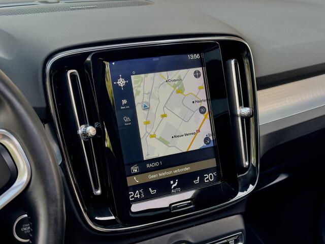 Volvo XC40 2.0 T5 AWD AUT8 INTRO EDITION PANODAK LEDER NAVI CAMERA DIGI-DASH LED LMV PDC