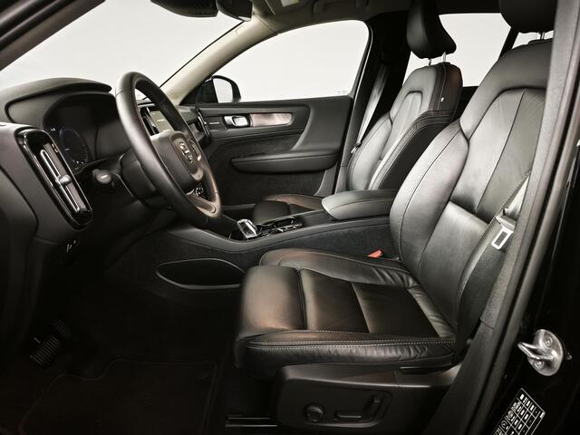 Volvo XC40 1.5 T5 Plug-in hybrid Ultimate Dark | Trekhaak | Stoelverwarming | Navigatie | Harman / Kardon |