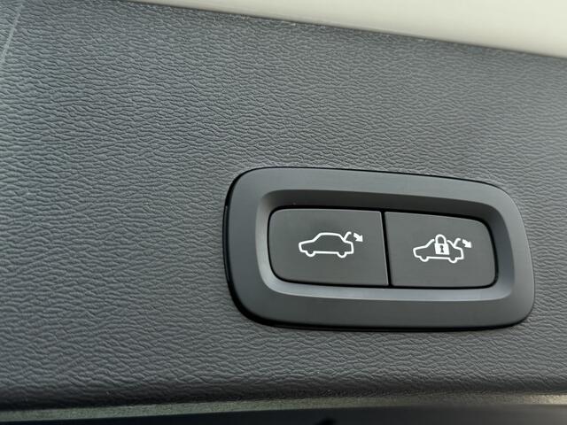 Volvo XC40 1.5 T5 Recharge Inscription | Full LED | Camera | Leer | Stoel-s