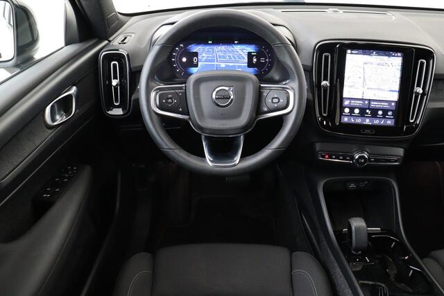 Volvo XC40 RECHARGE CORE 70 kWh -CAMERA|CRUISE|CARPLAY|PRIVACY.GLAS|ALL.SEASON