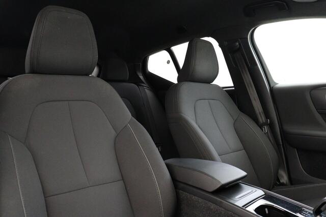 Volvo XC40 RECHARGE CORE 70 kWh -CAMERA|CRUISE|CARPLAY|PRIVACY.GLAS|ALL.SEASON