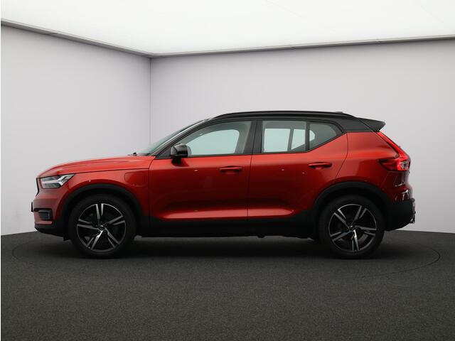 Volvo XC40 1.5 T4 Recharge R-Design / Trekhaak / Panoramadak / 360 Camera / Harman kardon / Adaptive Cruise / Nubuck Bekleding / BLIS /