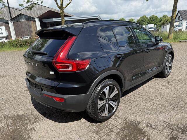 Volvo XC40 T4 PHEV Ultimate Dark Design Aut. , PANORAMADAK. AUTOMAAT, BENZ HYBRIDE, HARMAN KARDON, PDC, CRUISE, AIRCO, ELECTR STOELEN, ELECTR ACHTERKLEP, ACHTERUITRIJCAMERA, EN NOG VEEL MEER.... 1 JAAR GARANTIE, BTW AUTO PRIJS IS INCL BTW
