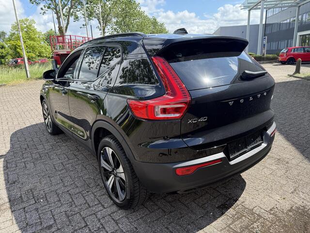Volvo XC40 T4 PHEV Ultimate Dark Design Aut. , PANORAMADAK. AUTOMAAT, BENZ HYBRIDE, HARMAN KARDON, PDC, CRUISE, AIRCO, ELECTR STOELEN, ELECTR ACHTERKLEP, ACHTERUITRIJCAMERA, EN NOG VEEL MEER.... 1 JAAR GARANTIE, BTW AUTO PRIJS IS INCL BTW
