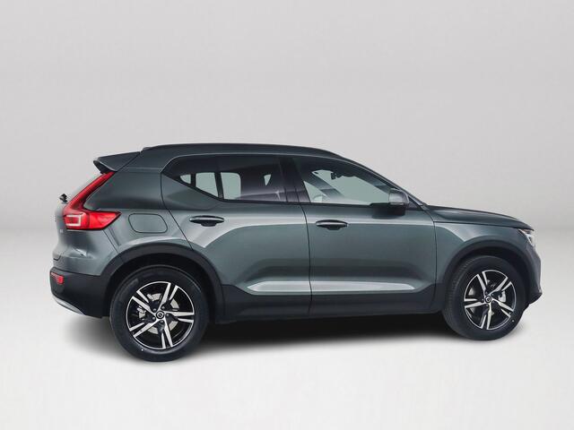 Volvo XC40 B4 Business Edition | Parkeercamera | Harman Kardon | Stoel- en Stuurverwarming