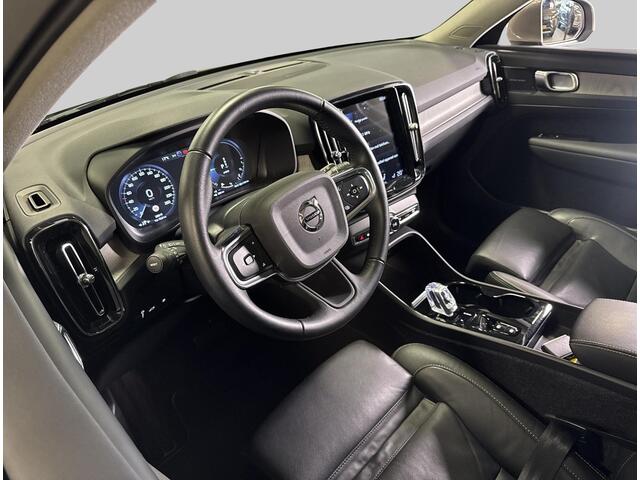 Volvo XC40 1.5 T5 Recharge Inscription | Leder | Panoramadak | Trekhaak | NL auto | Rijklaarprijs