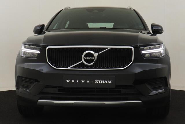 Volvo XC40 T4 MOMENTUM -CRUISE|CAMERA|BLIS|NAVI|TREKHAAK|18"