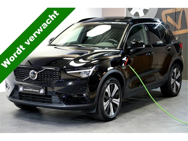 Volvo XC40 1.5 T4 Plug-in Hybrid 155kW/211pk DCT7 Ultimate Dark PANORAMADAK + HARMAN/KARDON + LEER/ALCANTARA + CRUISE + NAVI SENSUS + LANE ASSIST + EL.STOELEN + STOEL-&STUURVERWARMING + CAMERA + KEYLESS + PARKSENSOREN V&A + 19" LM-VELGEN!!