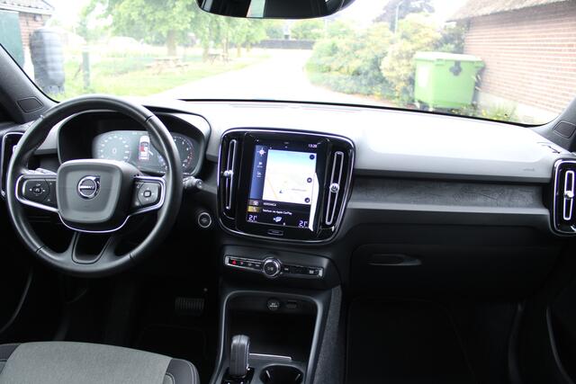 Volvo XC40 1.5 T3 Business Pro NAVI TREKHAAK ECC LED 164Pk 132000KM!!!