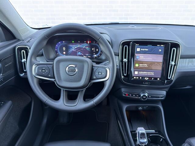 Volvo XC40 2.0 B3 Plus Bright | Lederen bekleding | Navigatie | Camera | Keyless | Adaptieve Cruise Control | Getint Glas | Harman Kardon Audio | DAB | Elek. Stoelen | Stoel-/Stuurverwarming | Lighting Pack |